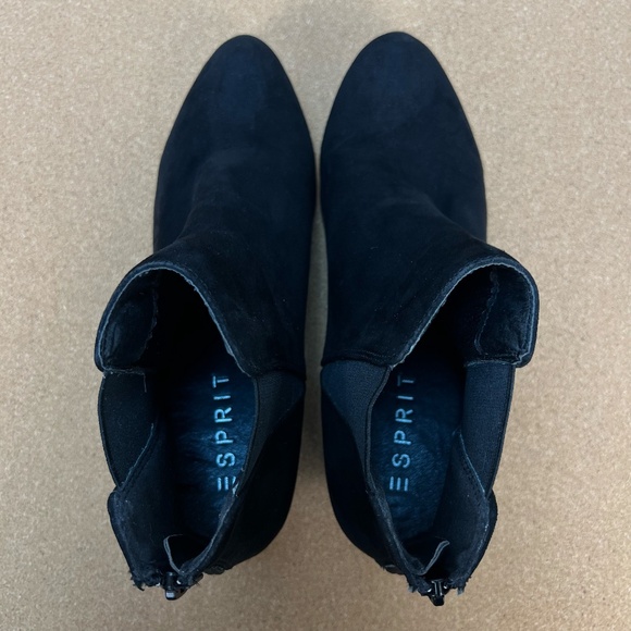 Esprit Womens Chelsea Black Boot Tiffany Faux Suede Booties Size 9M Classic READ - Picture 12 of 13